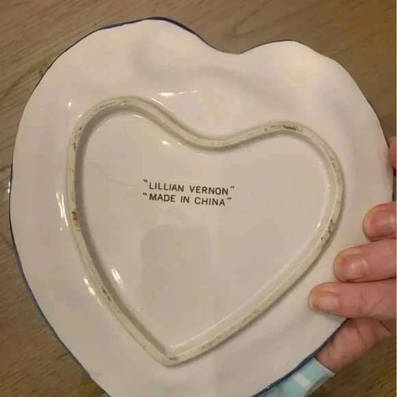 Lillian Vernon Ceramic Plate with Striped Blue and White Ribbon Bow - Picture 2 of 3